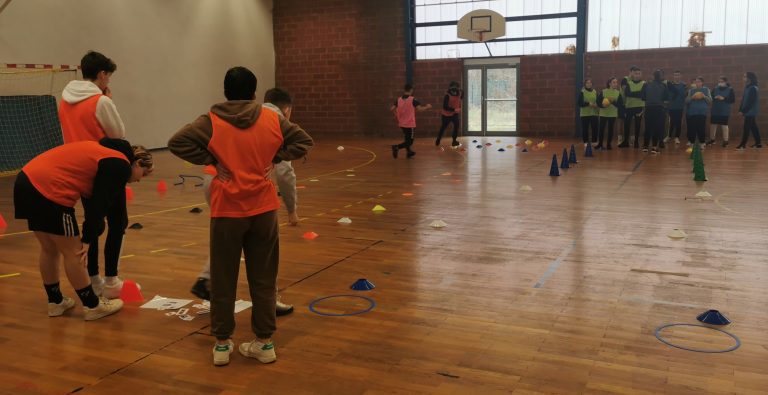 Sensibilisation aux discriminations pour les élèves de 2 MGATL et 2 MTNE.