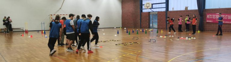 Sensibilisation aux discriminations pour les élèves de 2 MGATL et 2 MTNE.