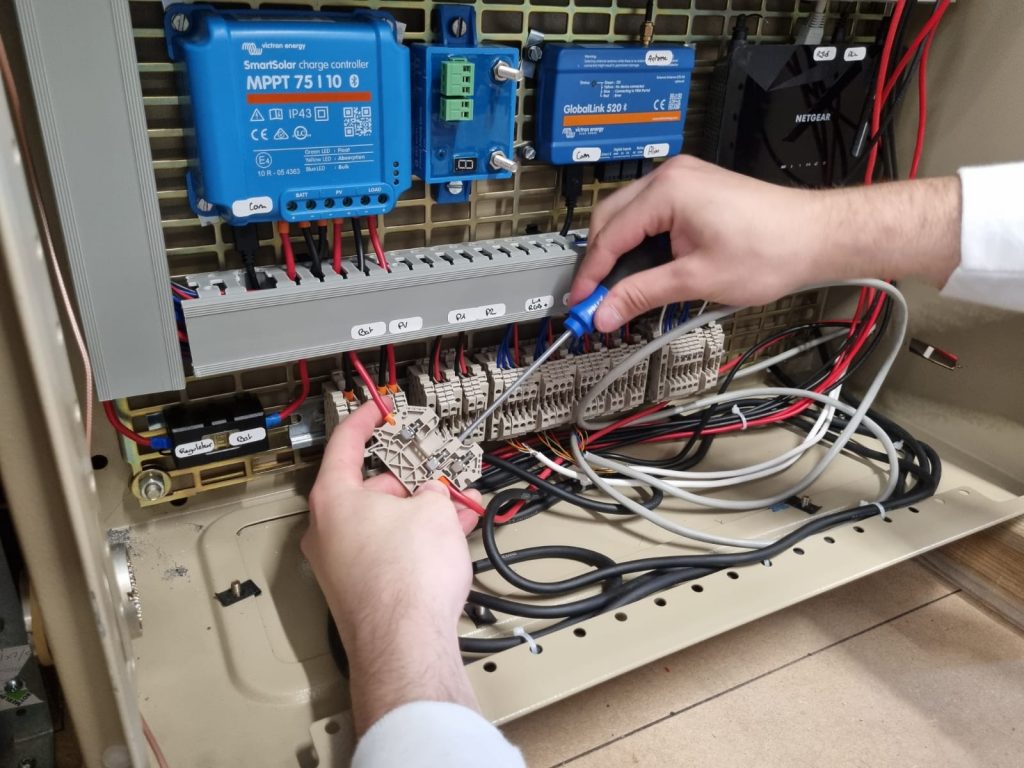 Les élèves de 1MELEC travaillent sur le projet de résidence Pro