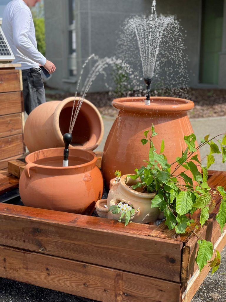 Les élèves de 1MELEC travaillent sur le projet de résidence Pro